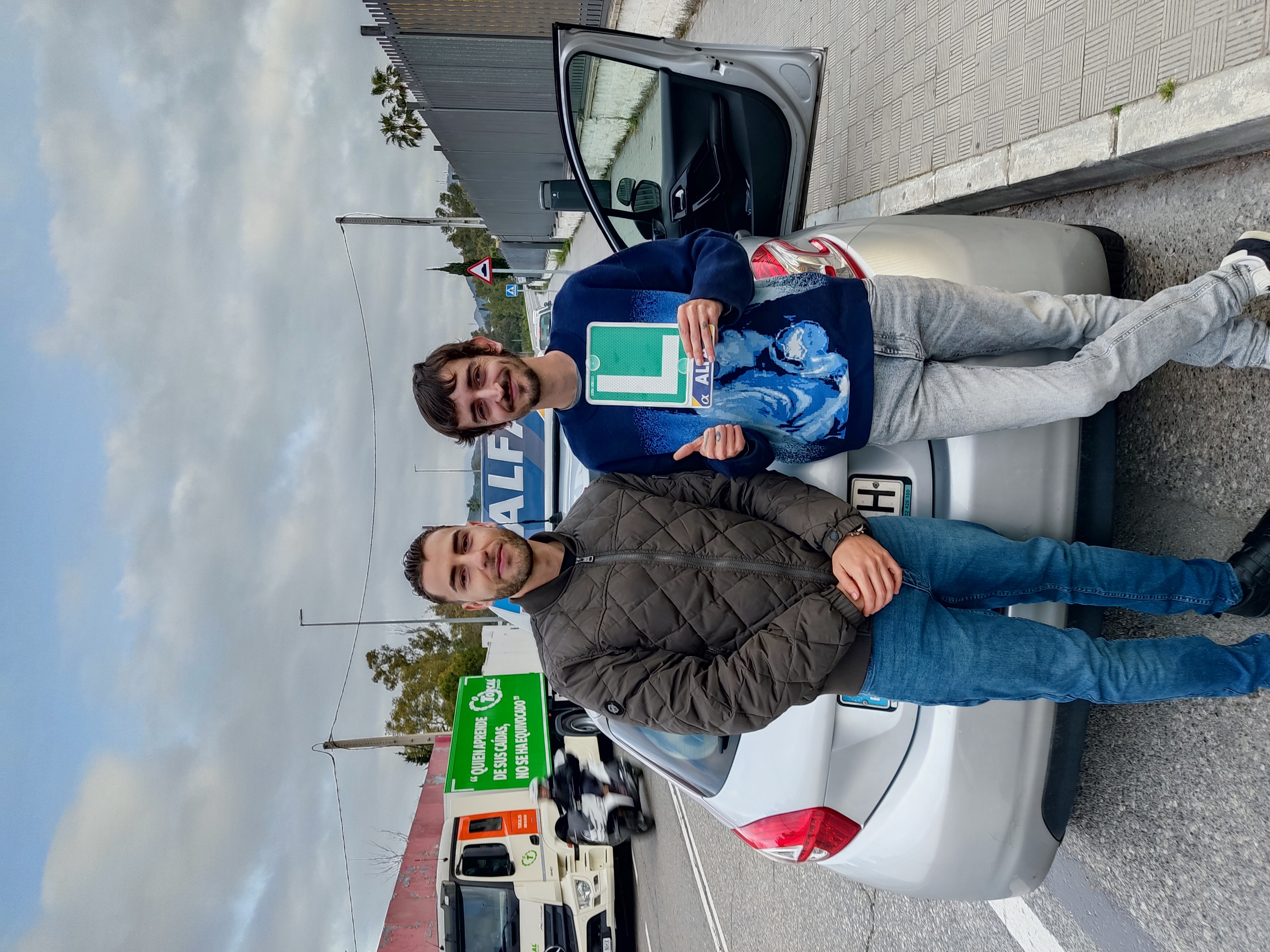 Christian aprobado en Autoescuela Alfa