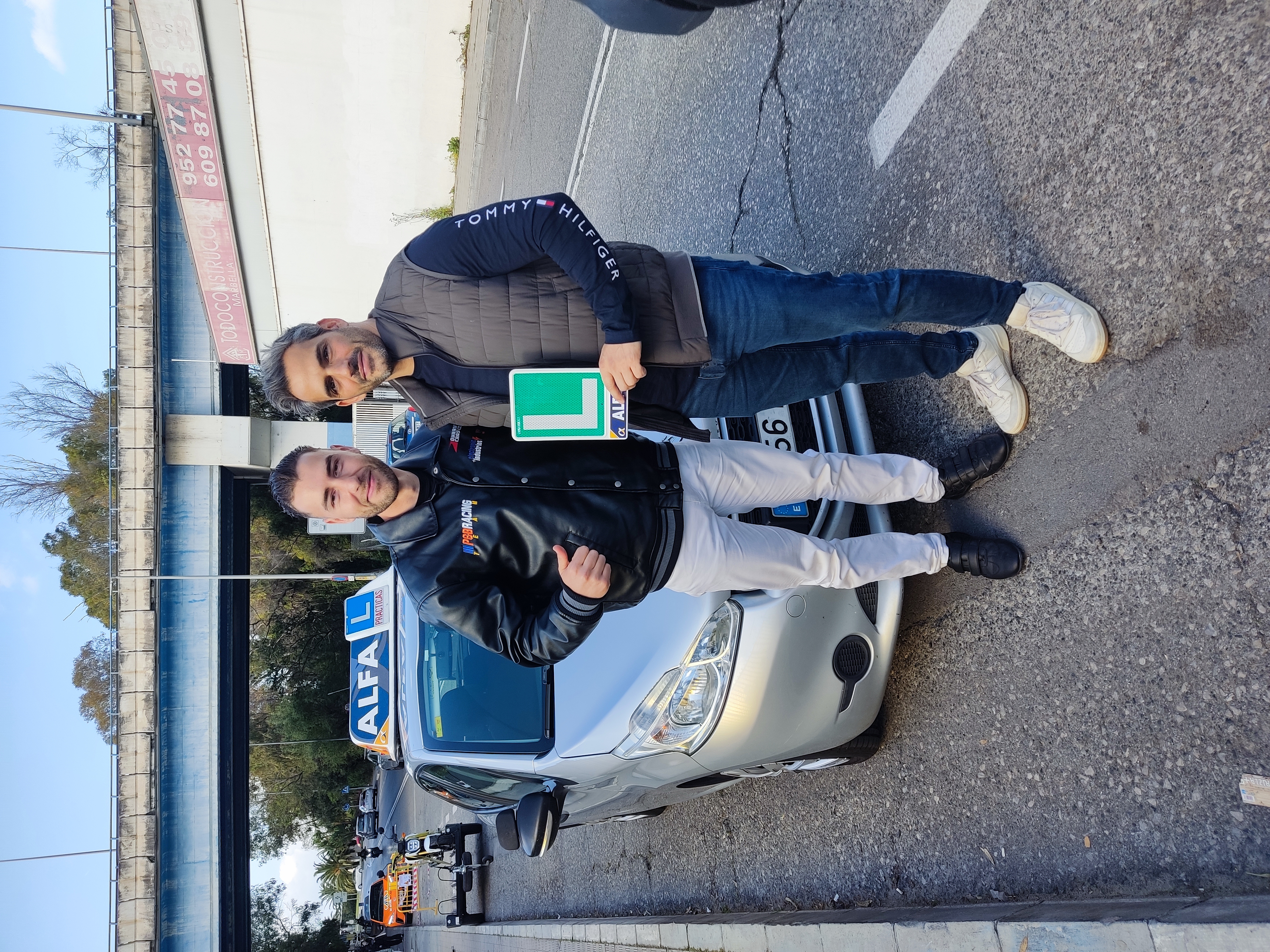 Itai aprobado en Autoescuela Alfa