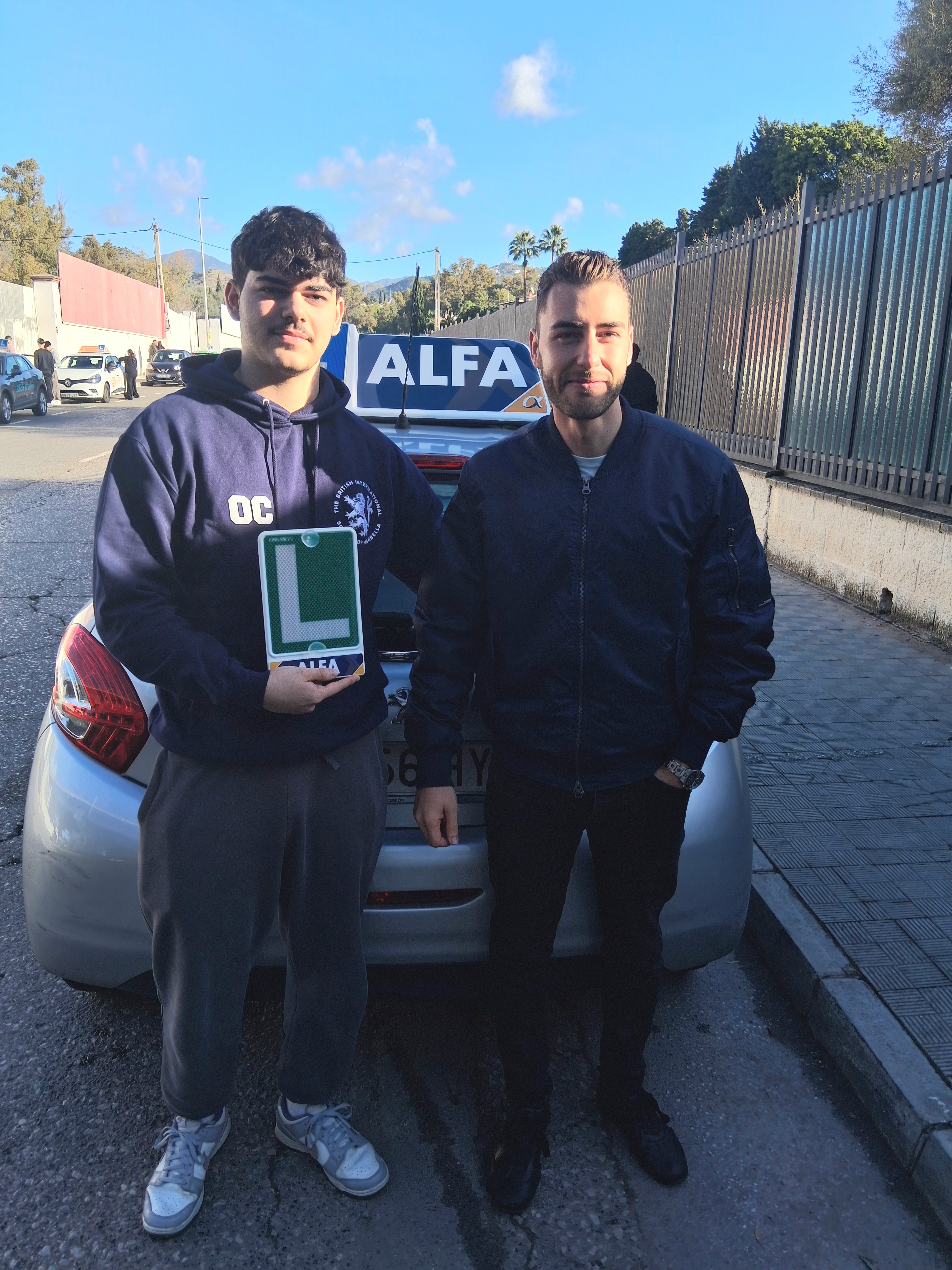 Ori aprobado en Autoescuela Alfa